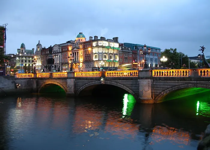 Pearse Street Sleeps 10
