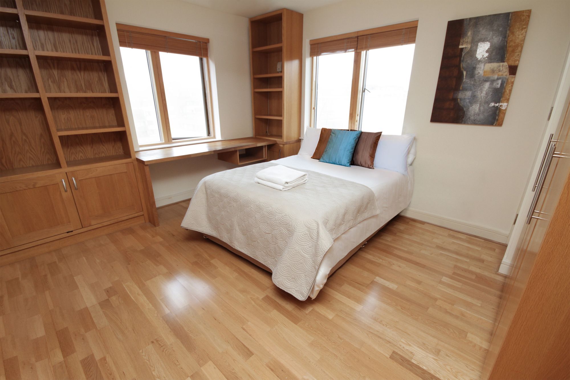 Apartment Pearse Street Sleeps 10